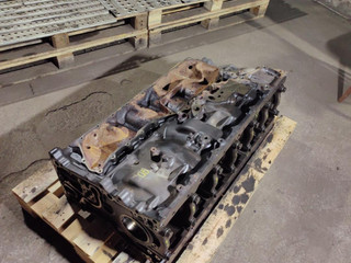 блок цилиндров Renault T-Series 1 поколение 2014, дизель, АКПП, 7421428017