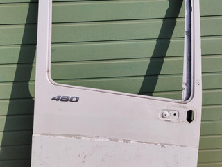 дверь передняя правая DAF XF 106 1 поколение 2017, дизель, АКПП, правый руль, 1881863