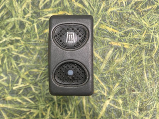 кнопка (выключатель) IVECO Stralis 2 поколение 2009, дизель, МКПП, 504096564