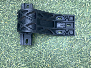 петля бардачка IVECO Stralis 2 поколение 2009, дизель, МКПП, 504202757, 504202760