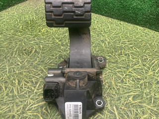 педаль Volvo FH 3 поколение 2013, 12.8 л., D13C420, дизель, АКПП, 82849300