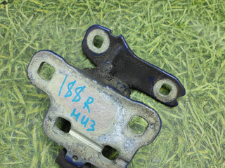 петля двери Volvo FH 3 поколение 2013, 12.8 л., D13C420, дизель, АКПП, 82319253