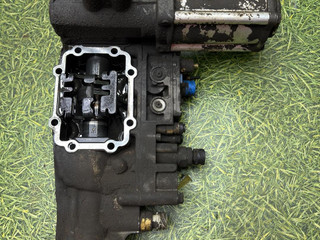 кулиса DAF XF 105 1 поколение 2012, МКПП, 1957048, 1025478, 1865646