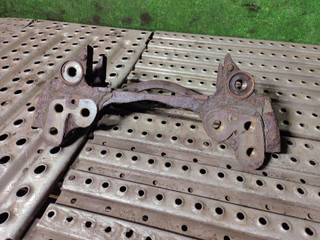скоба суппорта Renault Magnum 3 поколение 2003, 12.0 л., MACK E.TECH C/46, дизель, МКПП, 5001860795