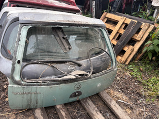 крышка багажника (дверь 3-5) Opel Corsa C 2003, зелёный, хетчбэк 5 дв.