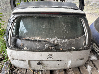 крышка багажника (дверь 3-5) Citroen C3 1 поколение 2005, белый, внедорожник 5 дв.