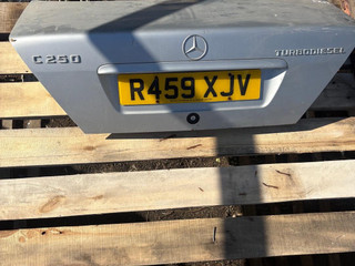 крышка багажника (дверь 3-5) Mercedes-Benz C-Класс W202/S202 [рестайлинг] 1997, седан