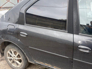 дверь задняя правая Renault Logan 1 поколение 2007, бензин, МКПП, чёрный, седан, передний привод