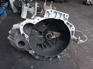 КПП механическая (МКПП) LDV Maxus 1 поколение 2008, 2.5 л., VM39C, дизель, МКПП, минивэн, 532000037, Y051100220