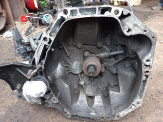 КПП механическая (МКПП) Renault Kangoo 2 поколение (2007 - 2013), 1.5 л., K9K 714, дизель, 5МКПП, JH3150
