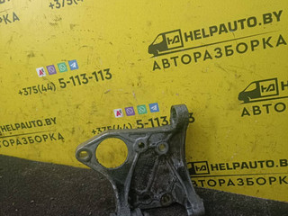 кронштейн генератора Opel Vectra A 1991, 1.8 л., i, бензин, МКПП, седан, передний привод