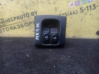 кнопка стеклоподъемника Renault Megane 1 поколение [рестайлинг] 2000, 1.6 л., K4M 690, бензин, 5МКПП, красный, седан, передний привод