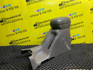 подлокотник Kia Sportage 1 поколение 2000, 2.0 л., FE (16V), бензин, МКПП, зеленый, полный подключаемый привод, правый руль