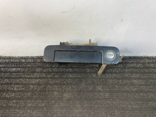 ручка наружная Audi 80 B3 89/B3 1991, 1.8 л., бензин, МКПП, серый, седан, передний привод, 893837205A