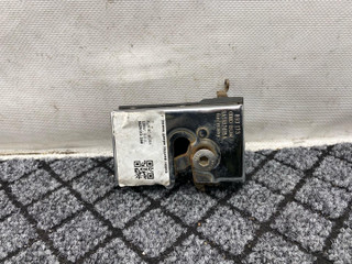замок двери передней левой Audi 80 8C/B4 1995, 2.0 л., бензин, МКПП, седан, передний привод