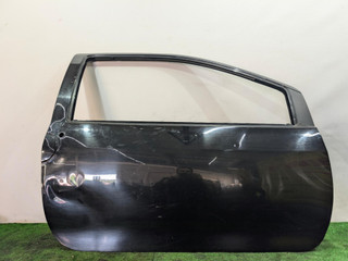 дверь передняя правая Renault Twingo 1 поколение [2-й рестайлинг] 2001, 1.2 л., бензин, МКПП, черный, хетчбэк 3 дв., передний привод