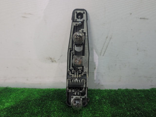 панель заднего правого фонаря Opel Vectra B 1998, 1.8 л., бензин, МКПП, универсал, передний привод