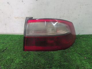 фонарь задний правый Renault Laguna 2 поколение 2001, 1.9 л., дизель, МКПП, чёрный, хетчбэк 5 дв., передний привод, 8200002474