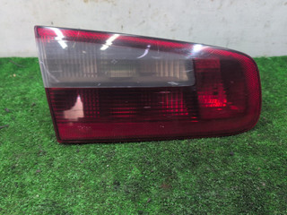 фонарь крышки багажника левый Renault Laguna 2 поколение 2001, 1.9 л., дизель, МКПП, чёрный, хетчбэк 5 дв., передний привод