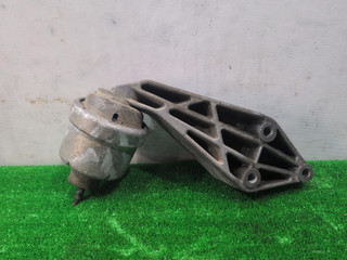 кронштейн КПП Opel Vectra B 1998, 1.8 л., бензин, МКПП, универсал, передний привод, 90498428, 0047620