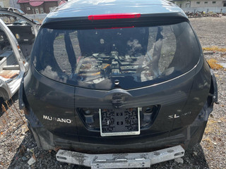 крышка багажника (дверь 3-5) Nissan Murano Z50 2005, 3.5 л., бензин, АКПП, черный, внедорожник 5 дв., полный привод