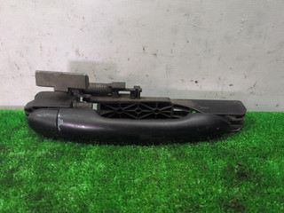 ручка наружная Renault Laguna 2 поколение 2001, 1.9 л., дизель, МКПП, чёрный, хетчбэк 5 дв., передний привод, 8200004747