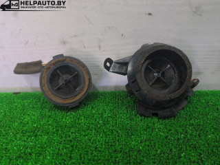 динамик высокочастотный (пищалка) Renault Megane 1 поколение [рестайлинг] 2000, 1.6 л., K4M 700, бензин, МКПП, серый, универсал, передний привод, 7700425807