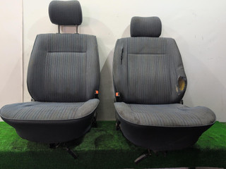 салон (комплект сидений) Volkswagen Passat B3 1991, 1.9 л., дизель, МКПП, белый, универсал, передний привод