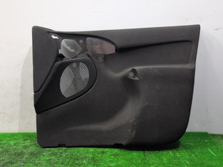 обшивка двери передняя правая Ford Focus 1 поколение (1998 - 2001), 1.3 л., бензин, МКПП, передний привод