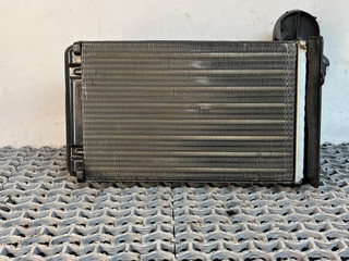 радиатор отопителя (печки) Volkswagen Passat B3 1991, 1.9 л., дизель, МКПП, белый, универсал, передний привод
