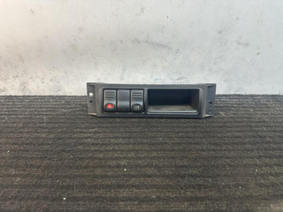 кнопка (выключатель) Opel Sintra 1 поколение 1999, 2.2 л., X 22 XE, бензин, МКПП, красный, минивэн, передний привод, 10243814