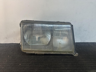 фара правая Mercedes-Benz E-Класс W124 [рестайлинг] W124 1993, 2.5 л., OM 602.911, дизель, МКПП, черный, седан, задний привод, WDR1241201A8