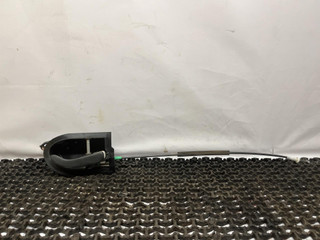 ручка внутренняя задняя правая Ford Mondeo 2 поколение 1996, 2.0 л., бензин, МКПП, красный, универсал, передний привод, 93BB-F22600-AE