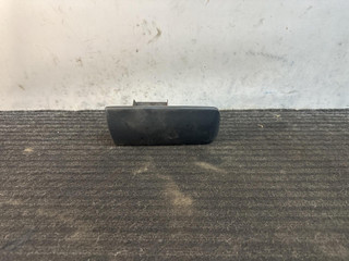 пепельница Opel Sintra 1 поколение 1999, 2.2 л., X 22 XE, бензин, МКПП, красный, минивэн, передний привод