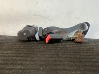 ремень безопасности Ford Mondeo 2 поколение 1996, 2.0 л., бензин, МКПП, красный, универсал, передний привод, 00048809