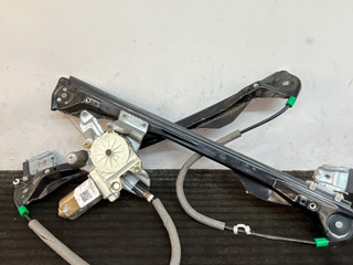 стеклоподъемник электрический передний правый Ford Focus 1 поколение (1998 - 2001), 1.6 л., бензин, МКПП, передний привод