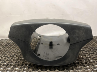 кожух рулевой колонки Ford Mondeo 2 поколение 1996, 2.0 л., бензин, МКПП, красный, универсал, передний привод, 93-BB3533