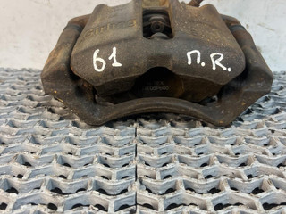 суппорт передний правый Audi 80 8C/B4 1993, 2.0 л., ABT, бензин, МКПП, зеленый, седан, передний привод, 3223853