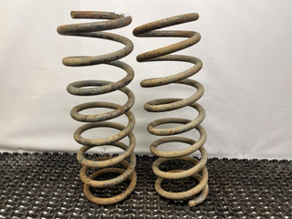 пружина задняя Ford Mondeo 2 поколение 1996, 2.0 л., бензин, МКПП, красный, универсал, передний привод