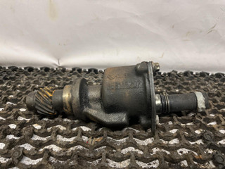 насос вакуумный Volkswagen Passat B3 1991, 1.9 л., дизель, МКПП, белый, универсал, передний привод, 068145207