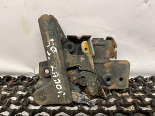 замок капота Opel Sintra 1 поколение 1999, 2.2 л., X 22 XE, бензин, МКПП, красный, минивэн, передний привод