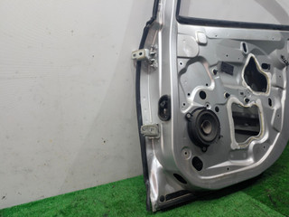 петля двери Renault Fluence 1 поколение 2011, 1.6 л., бензин, АКПП, серебристый, седан, передний привод