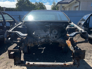 часть кузова (вырезанный элемент) Suzuki Forenza 1 поколение 2004, 2.0 л., бензин, АКПП, чёрный, седан, передний привод