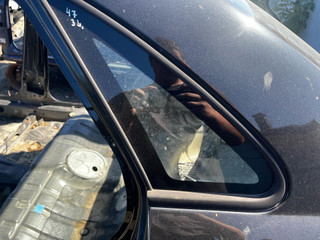 стекло кузовное боковое левое Suzuki Forenza 1 поколение 2004, 2.0 л., бензин, АКПП, чёрный, седан, передний привод, 43R-000514