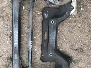 стабилизатор подвески передний Mercedes-Benz E-Класс W211/S211 2004, 3.2 л., OM 648.961, дизель, АКПП, универсал