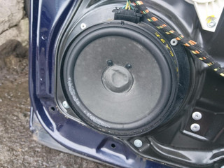 динамик двери Mercedes-Benz M-Класс W164 2006, 3.5 л., M 272.967, бензин, АКПП, внедорожник 5 дв., правый руль, A1648203002