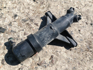 форсунка омывателя фары правая BMW 5 серия E60/E61 2005, 3.0 л., M57 D30 (306D4), дизель, АКПП, седан