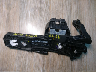 скелет ручки двери передней правой Mercedes-Benz GL-Класс X166 2014, 3.0 л., OM 642.826, дизель, АКПП, белый, внедорожник 5 дв., A2047602634