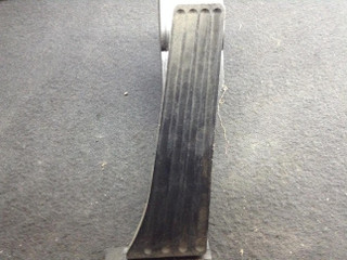 педаль BMW 5 серия E60/E61 2005, 2.5 л., M54 B25 (256S5), бензин, АКПП, седан, 6766930