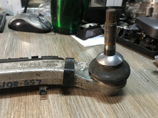 рычаг задний правый верхний